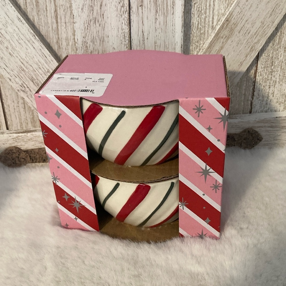 Bakeshop Christmas Ramekins